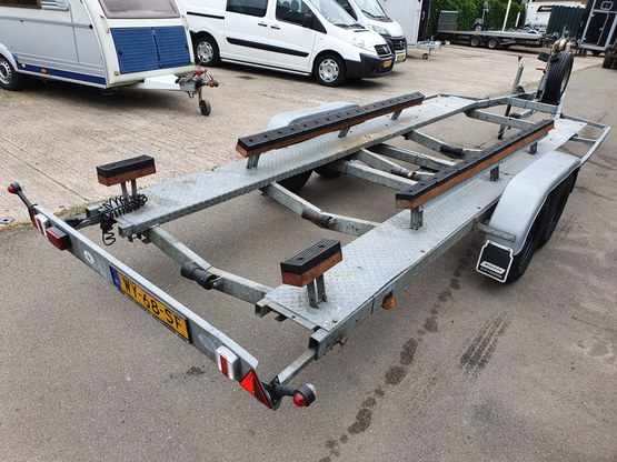 Boottrailer, tandem-as, 3500 kg, No: 0