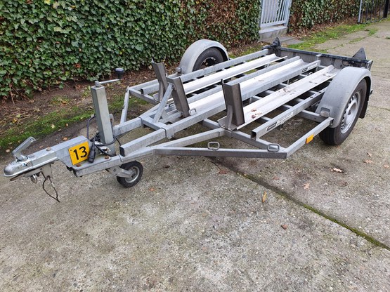 Motortrailer, enkel-as, tot 750 kg, No: 13